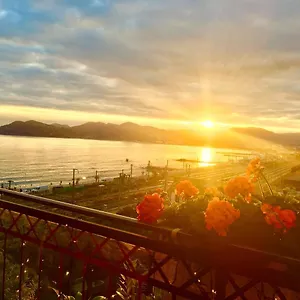  Appartamento Myhome Riviera - Sea View